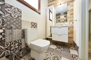 Koupelna v ubytování Espanatour APARTHOTEL 3 + 24 fotografií