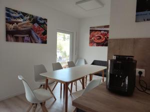 Foto de la galería de Steepleview House en Bad Peterstal-Griesbach