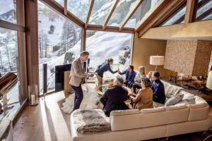 Hosté ubytování Chalet Zermatt Peak - Your Own Private Luxury Chalet - Includes Professional Staff and Catering - Voted World's Best Chalet