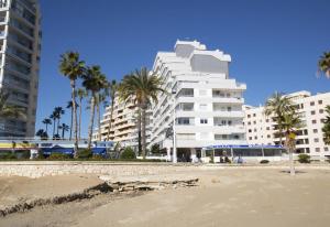 The building in which Az apartmant is located
