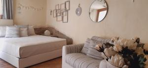 Un pat sau paturi într-o cameră la Tavernetta vicino Lago Trasimeno