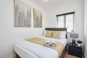 Gallery image of Boutique Bath Apartment Free Parking in Bath