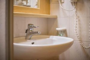 Ένα μπάνιο στο Apartment Edelweiß Oberachrain