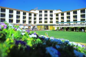 Zahrada ubytování Haile Resort Adama