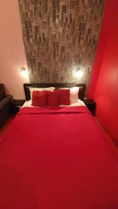 Gallery image of VIP Red Love house for 2 in Shilagalyay