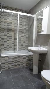 A bathroom at Canadina 2