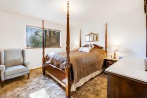 Ένα ή περισσότερα κρεβάτια σε δωμάτιο στο Mountain Springs Lodge