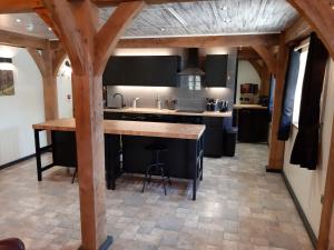 A kitchen or kitchenette at Greenvale Barn