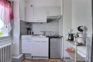 Photo de la galerie de l'établissement Appartement 2 pièces plein de charmes - Caroline, à Valentigney