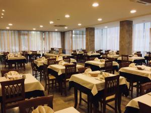 En restaurant eller et andet spisested på Hotel Colibri B&B