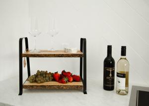 Photo de la galerie de l'établissement Naramata Courtyard Suites, à Naramata