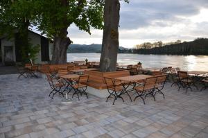 Widok na rzekę nieopodal tego motelu