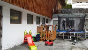 Herní místnost nebo prostor pro děti v ubytování Petererhof