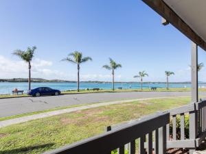 Gallery image of Lakeside 5 in Tuncurry