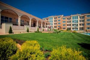 A garden outside Apartments in complex ATIA RESORT