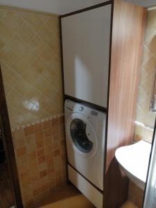 Free Terrace tesisinde bir banyo