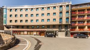 Budova, kde se aparthotel nachází