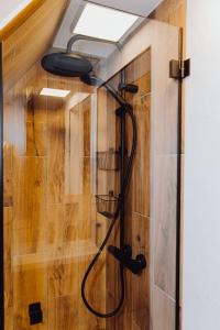 Bilik mandi di Apartament na poddaszu f13 na terenie ośrodka sun&snow