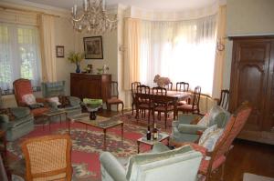 Foto dalla galleria di B&B Les Genêts a Hatrival