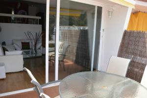 Posedenie v ubytovaní Apartamento CarabelaSiente la brisa del mar
