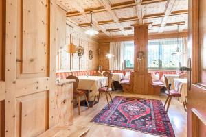 Restaurace v ubytování Hotel Montani