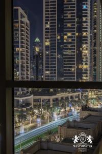 Nespecifikovaný výhled na destinaci Dubaj nebo výhled na město při pohledu z apartmánu