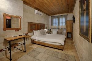 Voodi või voodid majutusasutuse Henna Hotel-Adults Only toas