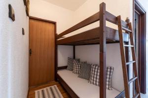 Postel nebo postele na pokoji v ubytování Apartments Fijan (A2)