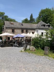 Photo de la galerie de l'établissement B&B La Source de la Géronstère, à Spa