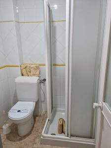 A bathroom at Apartamentos Catalina Park