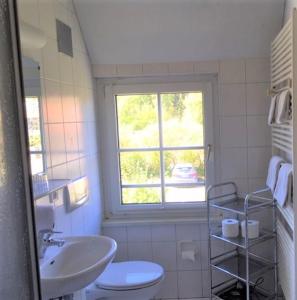 Koupelna v ubytování Hotel-Pension Seeadler