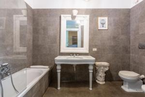 Kúpeľňa v ubytovaní maison Colosseo