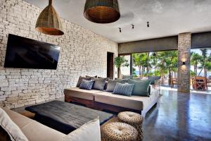 Gallery image of Beachfront Villa in Tankah Bay in Tulum