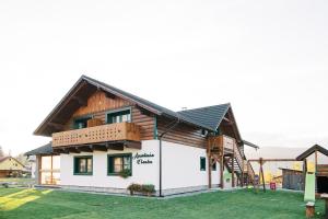 Budova, v ktorej sa apartmán nachádza