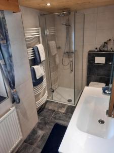 A bathroom at Wachtlerhof Még 37 kép