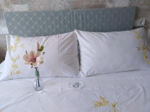 Postel nebo postele na pokoji v ubytování Noia Compostellae. Wifi