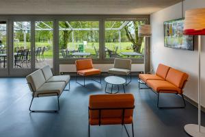Posezení v ubytování Rapperswil-Jona Youth Hostel