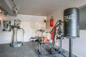 Fitness centrum a/nebo fitness zařízení v ubytování Gîte l'Ardoisier 7 Pers Sauna Bayeux 2km