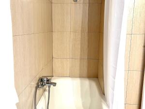 Ein Badezimmer in der Unterkunft APARTBEACH CYE 6 CLIMATIZADO y JUNTO PLAYA