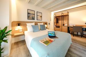 Część wypoczynkowa w obiekcie Bergamo Inn 15