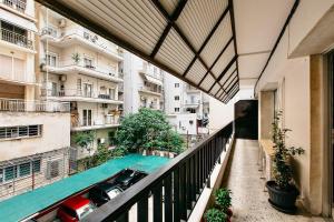A balcony or terrace at #Pretty Riki Apt by halu! Apartments