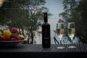 Nápoje v ubytování Mantinia Bay Hotel