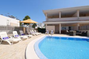 Πισίνα στο ή κοντά στο Villa Jerónimo
