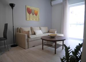 Posedenie v ubytovaní Porto Plaza City Center Apartment AC/Wifi