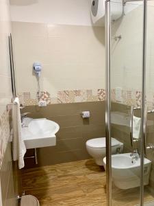 Koupelna v ubytování B&B Di Fiore