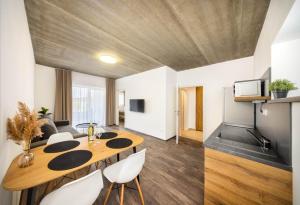 Kuchyňa alebo kuchynka v ubytovaní Apartmány Panelka Costa Plana Lipno