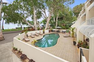 Gallery image of Marlin Waters Beachfront Apartments in Palm Cove