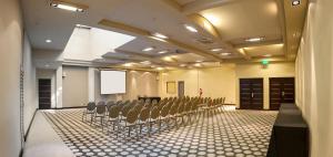 Área de negócios e/ou sala de conferências em Mod Hotels Mendoza mais 33 fotos