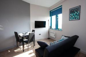 Bright Refurbished 1Bed Apartment Free WIFI