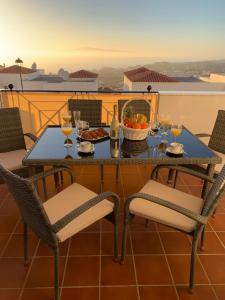 A balcony or terrace at Duplex Penthouse Panoramic Del Atlantico